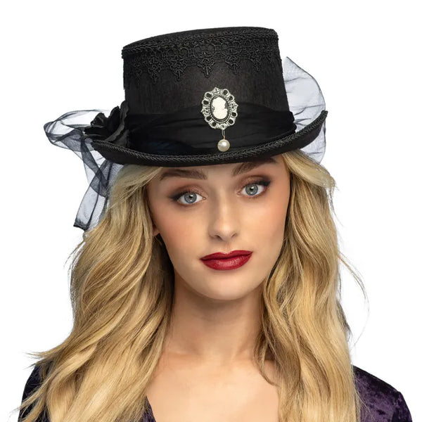 Hat Gothic