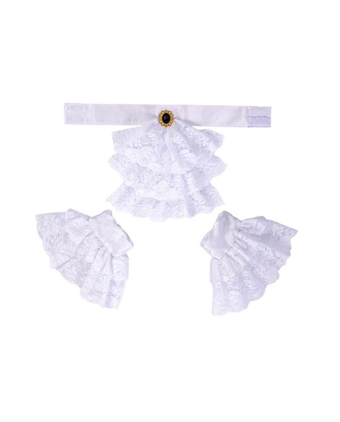Set with white gorget and wristbands